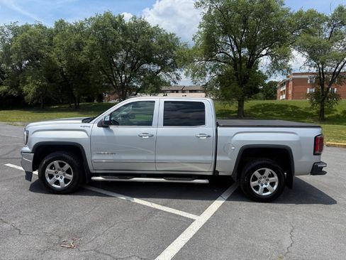 Used 2018 GMC Sierra 1500 SLT AWD/4WD image 8