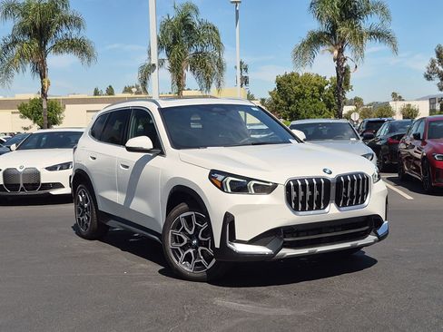New 2026 BMW X1 xDrive28i w/ Convenience Package AWD/4WD image 2