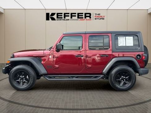 Used 2021 Jeep Wrangler Unlimited Sport AWD/4WD image 2