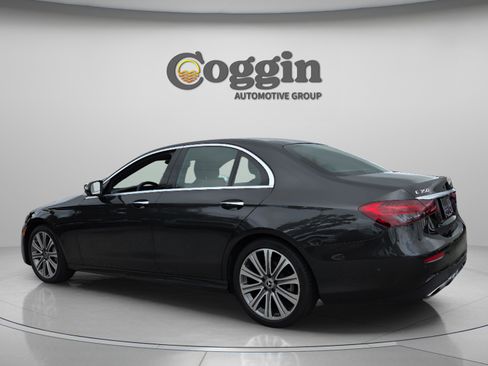 Certified 2022 Mercedes-Benz E 350 Sedan image 3