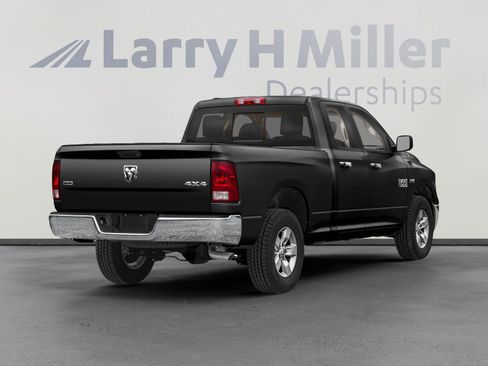 Used 2021 RAM 1500 Classic Warlock w/ Luxury Group image 2