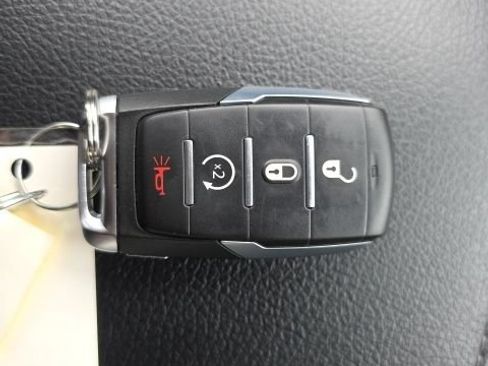Used 2023 RAM 1500 Big Horn AWD/4WD image 16
