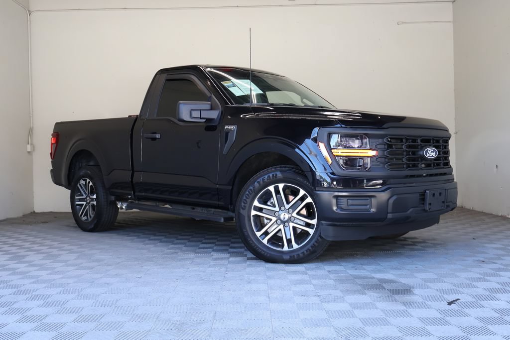 Used 2024 Ford F150 XL RWD image 2