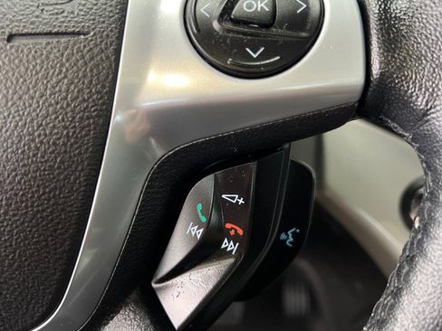 Used 2013 Ford C-MAX SEL image 27