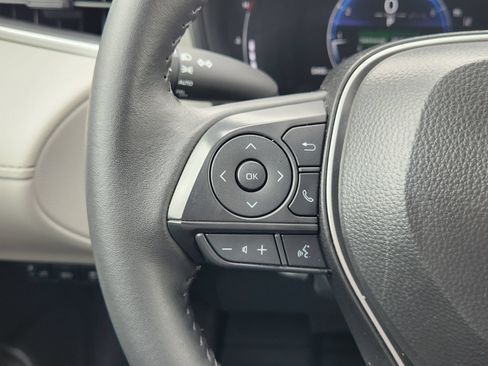 Used 2026 Toyota Corolla Cross LE w/ Moonroof Package FWD image 65