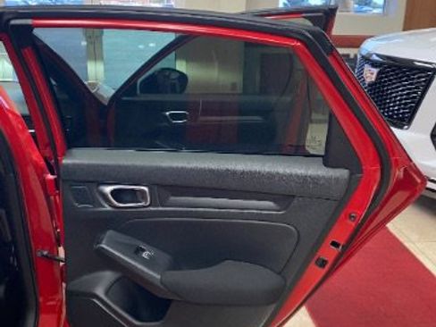Used 2023 Honda Civic Sport image 8