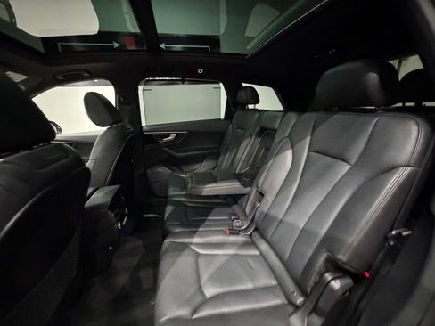 Used 2018 Audi Q7 3.0T Prestige AWD/4WD image 27