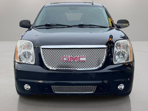 Used 2007 GMC Yukon Denali image 3
