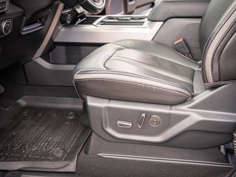 Used 2020 Ford F350 Platinum image 16