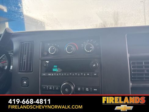 Used 2024 Chevrolet Express 3500 LT w/ LT Preferred Equipment Group image 16