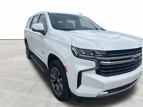 Used 2023 Chevrolet Tahoe LT w/ LT Signature Plus Package AWD/4WD image 2