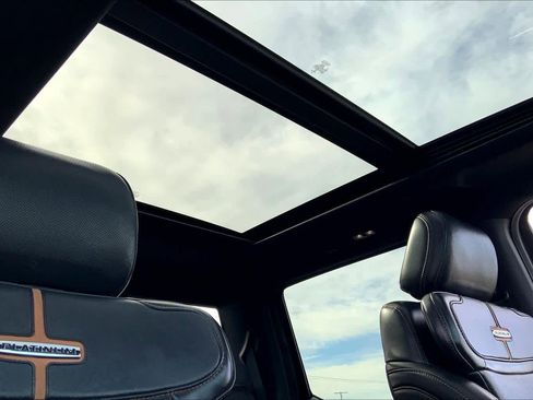 Certified 2021 Ford F150 Platinum w/ Equipment Group 701A High image 20