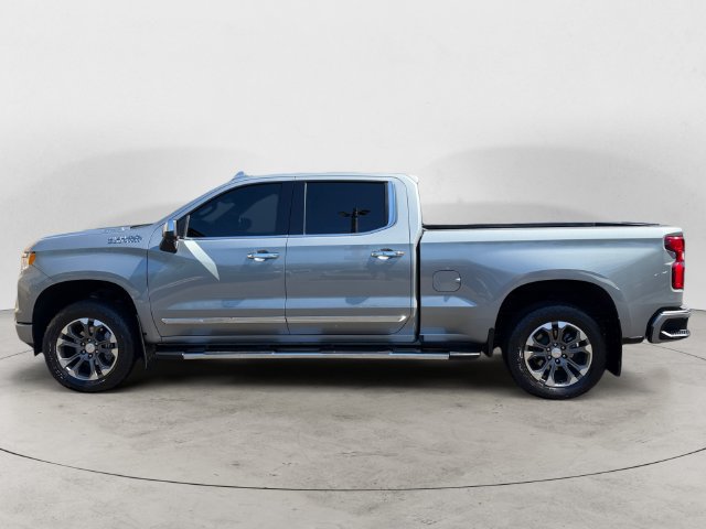 Certified 2025 Chevrolet Silverado 1500 High Country w/ Technology Package AWD/4WD image 2