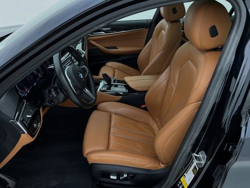 Certified 2023 BMW 540i xDrive w/ M Sport Package image 11