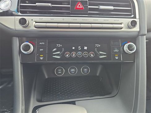 New 2026 Genesis G70 2.5T image 19