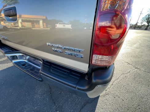Used 2008 Toyota Tacoma PreRunner image 20