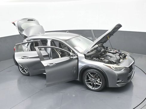 Used 2017 INFINITI QX30 Sport w/ Sport Leather Package image 63