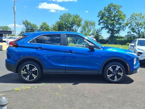 Used 2023 Mitsubishi Eclipse Cross SE AWD/4WD image 2