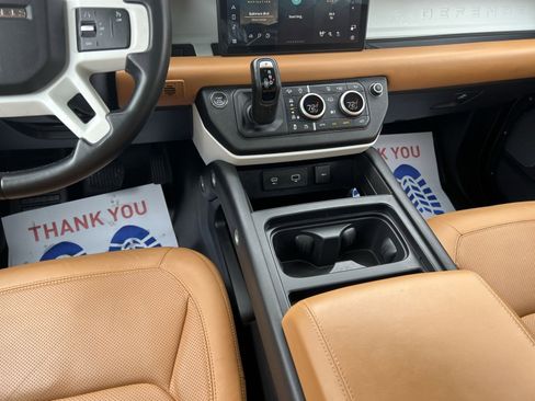 Used 2023 Land Rover Defender 110 S image 23