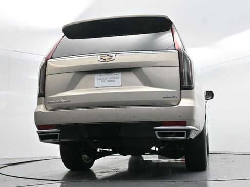 Certified 2024 Cadillac Escalade ESV Premium Luxury Platinum w/ Heavy-Duty Trailer Package image 58