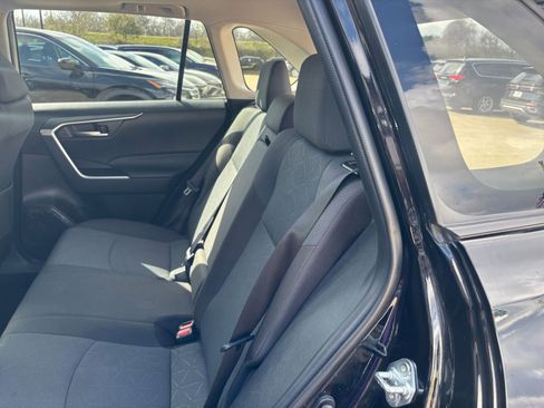 Used 2025 Toyota RAV4 XLE w/ Convenience Package image 24