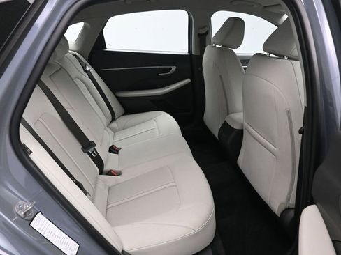 Used 2025 Hyundai Sonata SEL FWD image 20