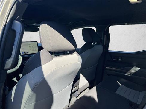 Certified 2025 Toyota Tacoma TRD Off-Road image 16