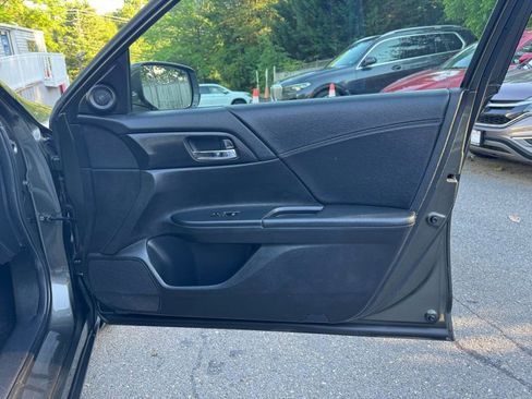 Used 2013 Honda Accord EX image 20