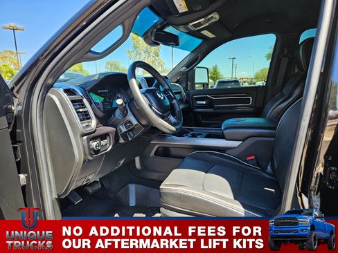 Used 2024 RAM 3500 Laramie w/ Night Edition image 13