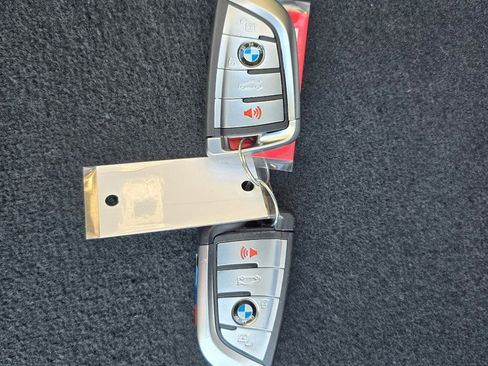 Used 2023 BMW X6 M50i w/ Executive Package image 33