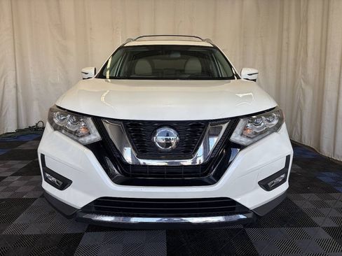 Used 2019 Nissan Rogue SL w/ Premium Package AWD/4WD image 4