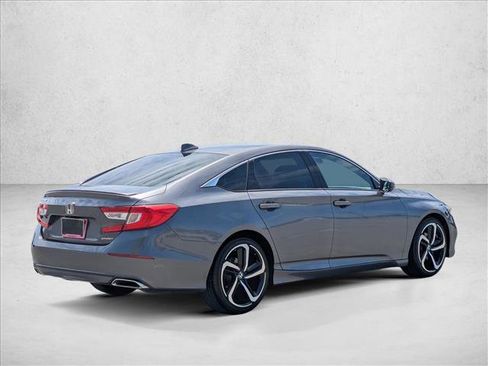 Used 2019 Honda Accord Sport image 5