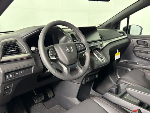 New 2026 Honda Odyssey Sport-L image 3