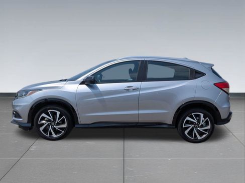 Used 2019 Honda HR-V Sport image 2