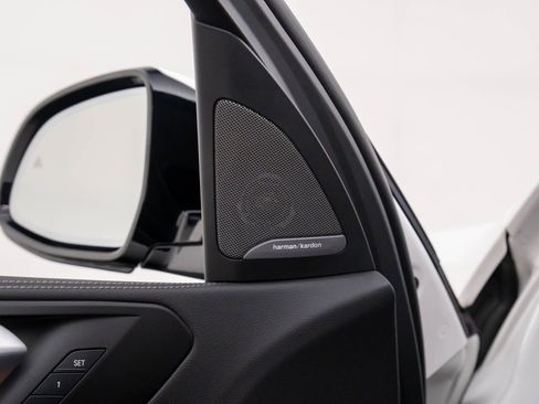 Certified 2023 BMW X5 xDrive40i w/ M Sport Package image 14