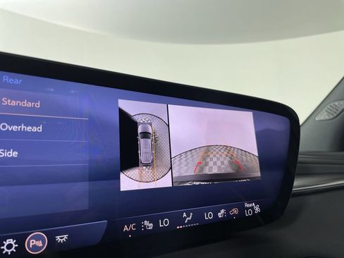 Used 2025 Buick Enclave Preferred image 14