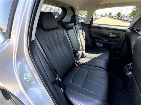 Used 2026 Acura ADX FWD image 32