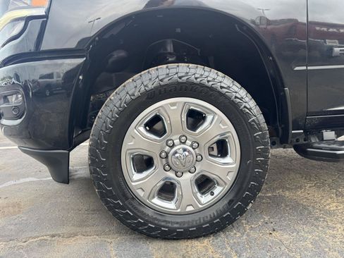Used 2023 RAM 3500 Laramie AWD/4WD image 12