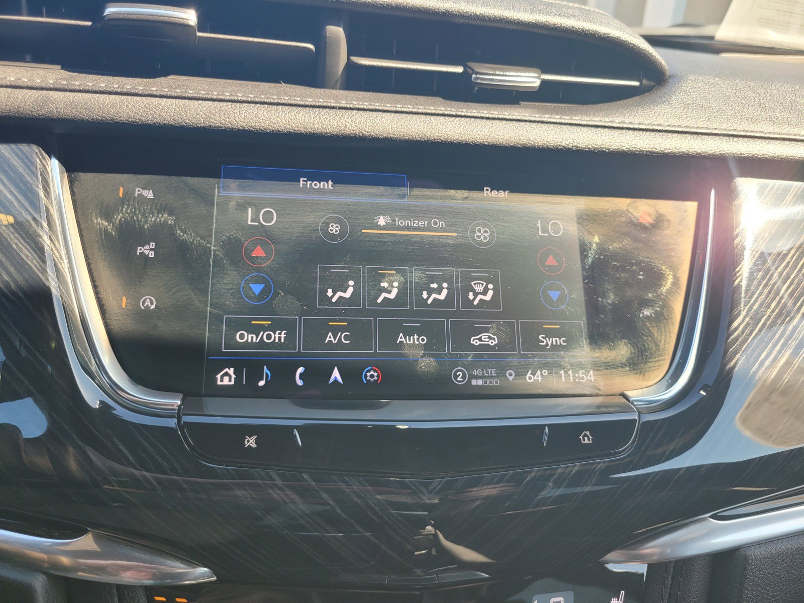 Certified 2023 Cadillac XT6 Premium Luxury w/ Technology Package AWD/4WD image 21