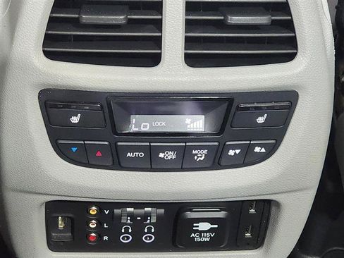 Used 2016 Honda Pilot Elite image 28