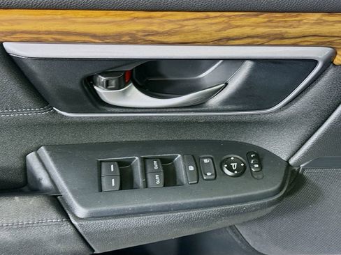 Used 2017 Honda CR-V EX image 23