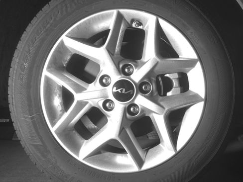 Used 2025 Kia Soul LX w/ LX Technology Package FWD image 20