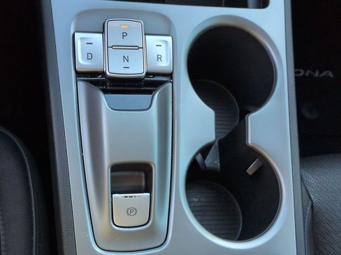 Used 2020 Hyundai Kona Limited w/ Cargo Package image 24