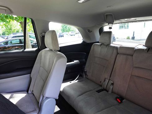 Used 2020 Honda Pilot EX image 29
