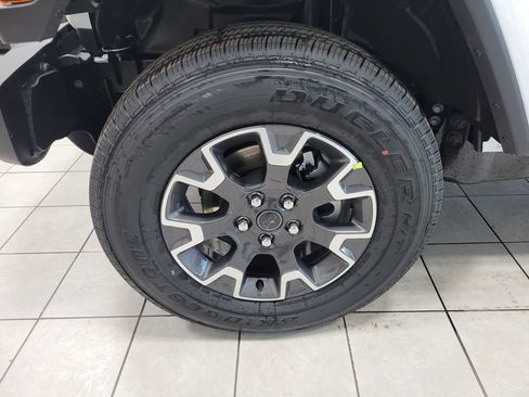 New 2026 Jeep Gladiator Sport image 18