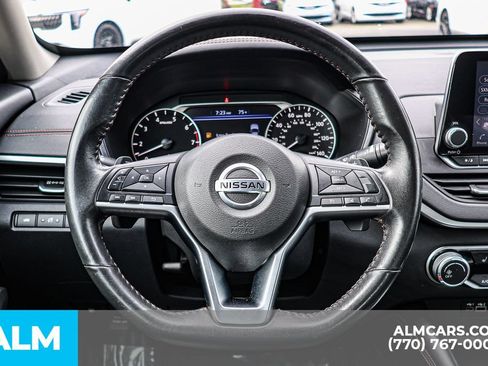 Used 2022 Nissan Altima 2.5 SR w/ Midnight Edition Package FWD image 30