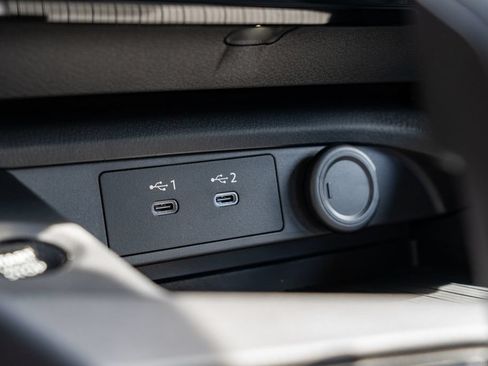 New 2026 Nissan Sentra SV w/ Floor Mat Package FWD image 19