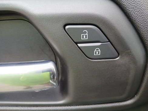 Used 2025 Chevrolet Silverado 1500 Custom RWD image 49
