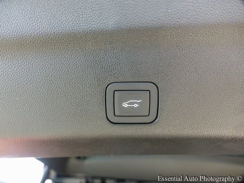 New 2026 GMC Yukon Elevation image 21