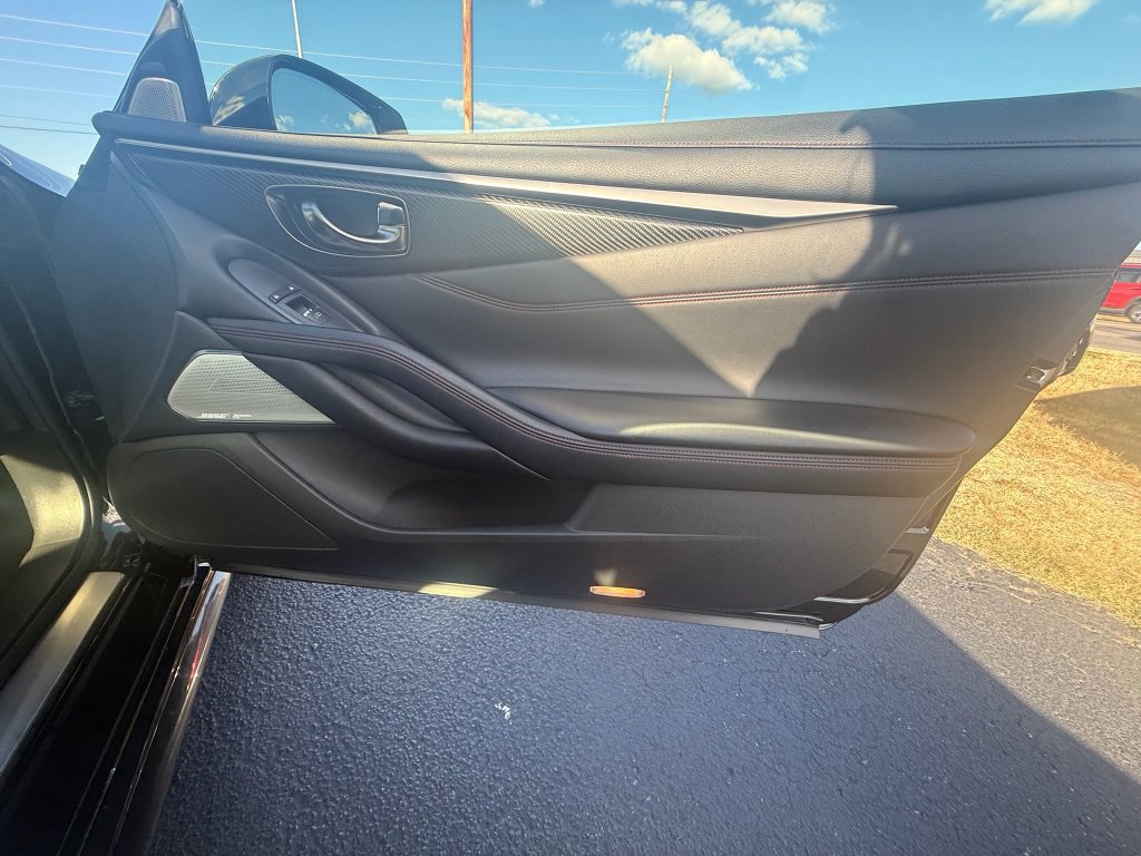 Used 2022 INFINITI Q60 Red Sport 400 w/ Carbon Fiber Package AWD/4WD image 14